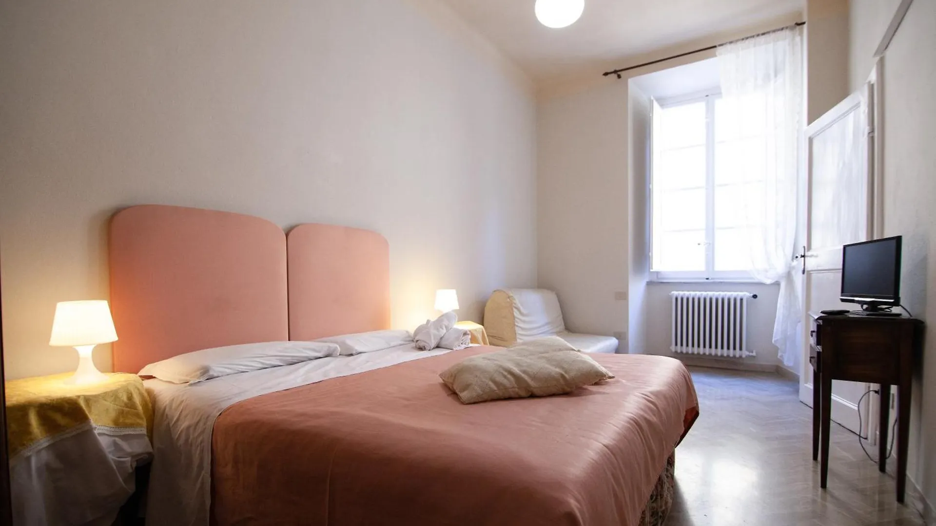 B&B Le Violette Lucca Guest house