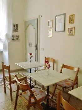 B&B Le Violette Lucca Guest house