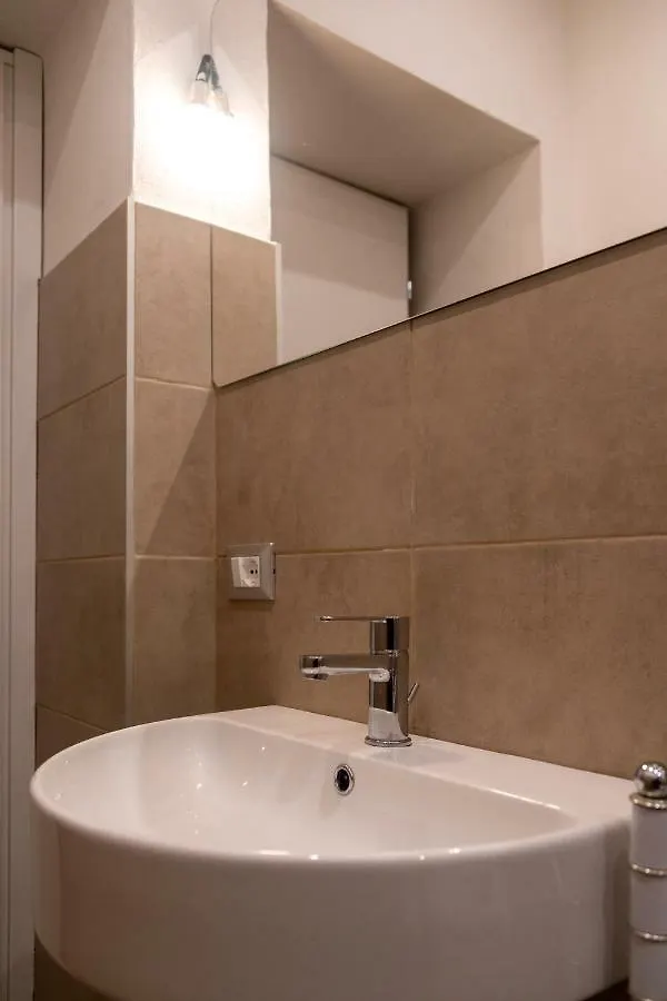 B&B Le Violette Lucca Italy